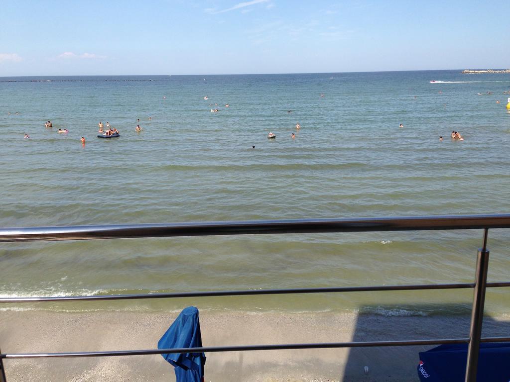 Hotel Promenada Mamaia Εξωτερικό φωτογραφία